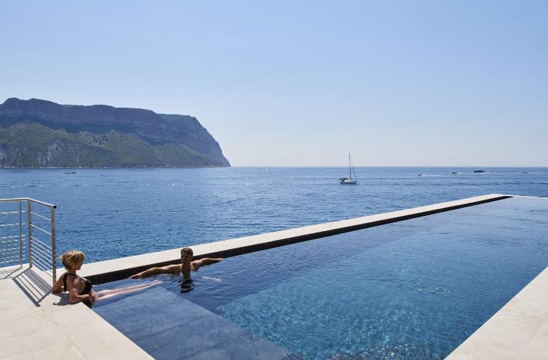 Les Roches Blanches de Cassis image