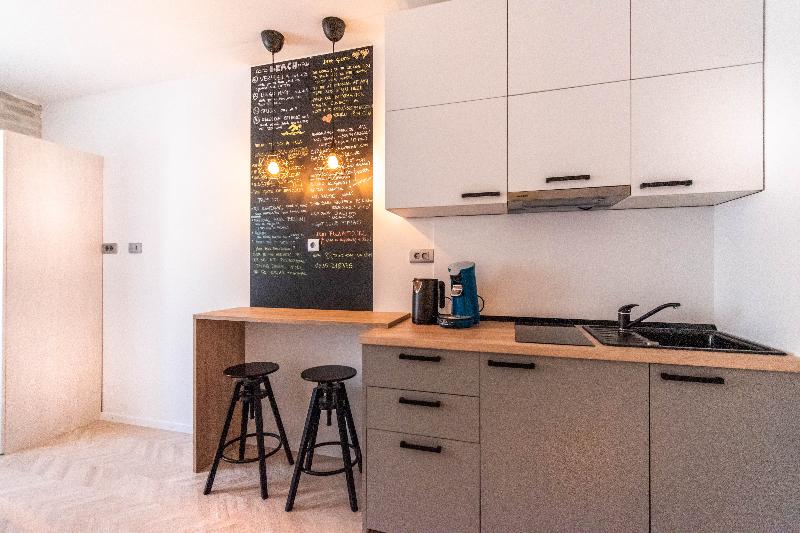 Old Town Pula Studio Apartments image