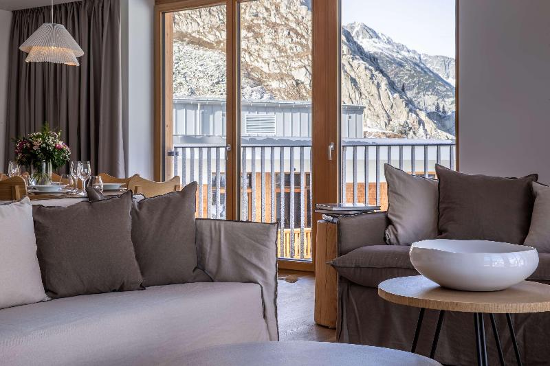 Radisson Blu Hotel Reussen, Andermatt image