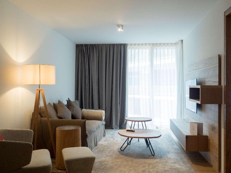 Radisson Blu Hotel Reussen, Andermatt image