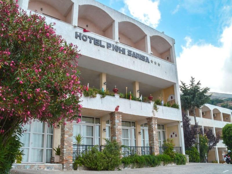 Sariza Spring Hotel image