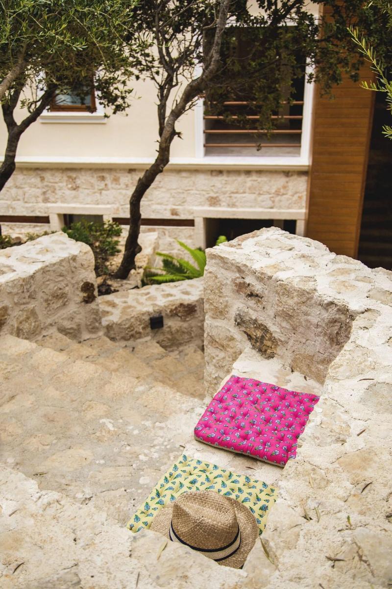 Suna Sun Boutique Hotel image