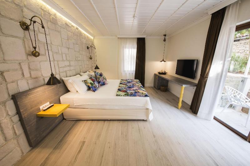 Suna Sun Boutique Hotel image