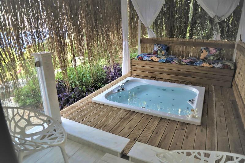 Suna Sun Boutique Hotel image