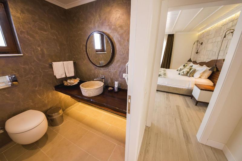 Suna Sun Boutique Hotel image