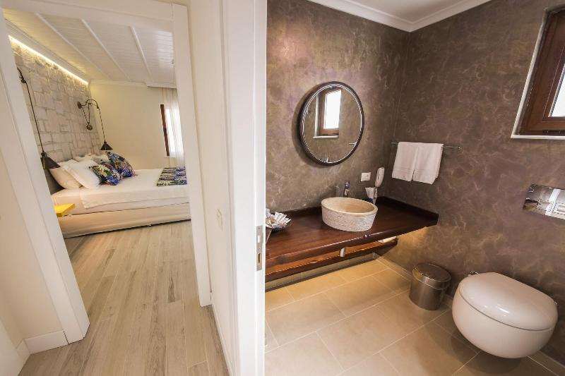 Suna Sun Boutique Hotel image