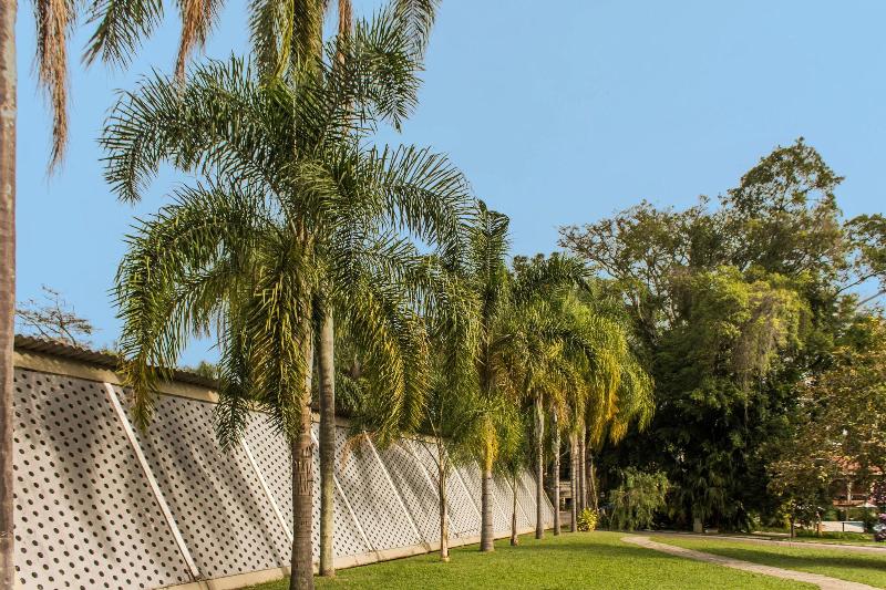 Hotel & Golfe Clube Dos 500 image
