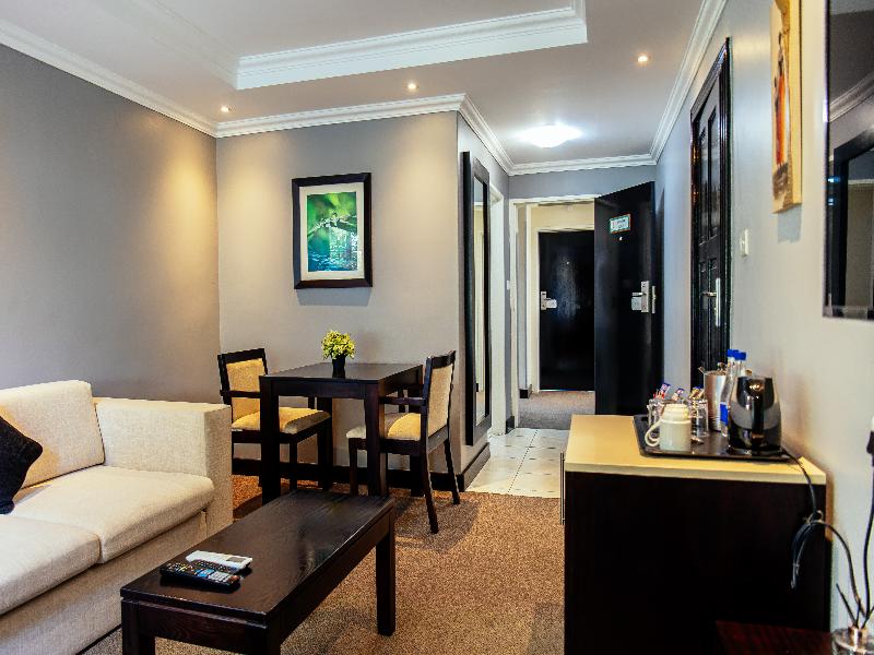 Cresta Lodge Gaborone image
