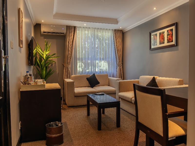 Cresta Lodge Gaborone image