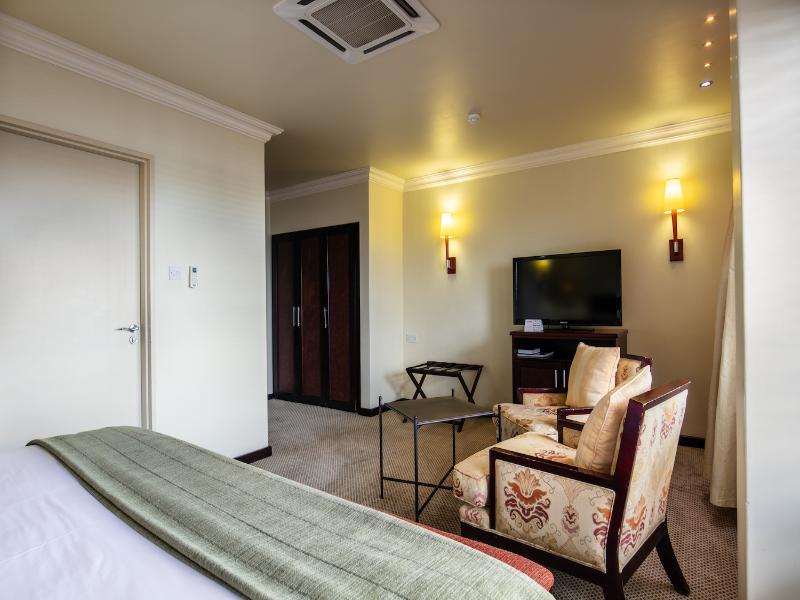 Cresta President Hotel image