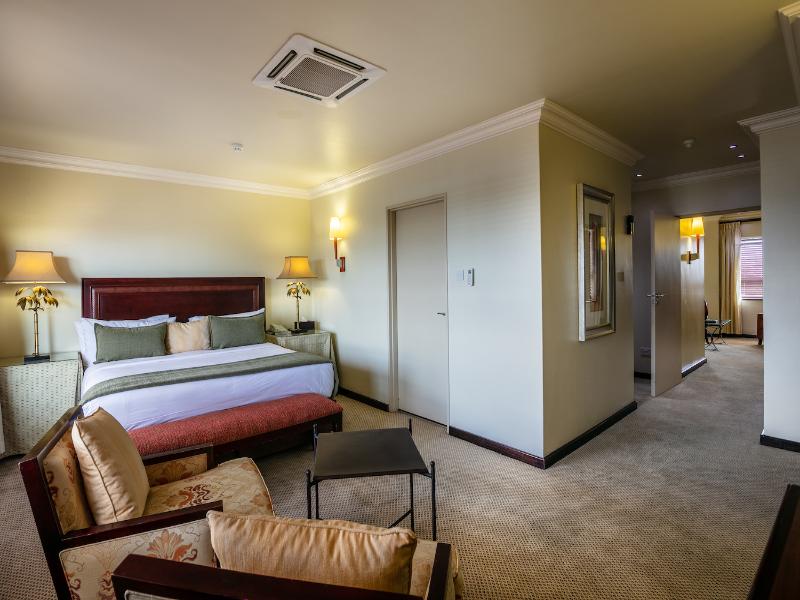Cresta President Hotel image