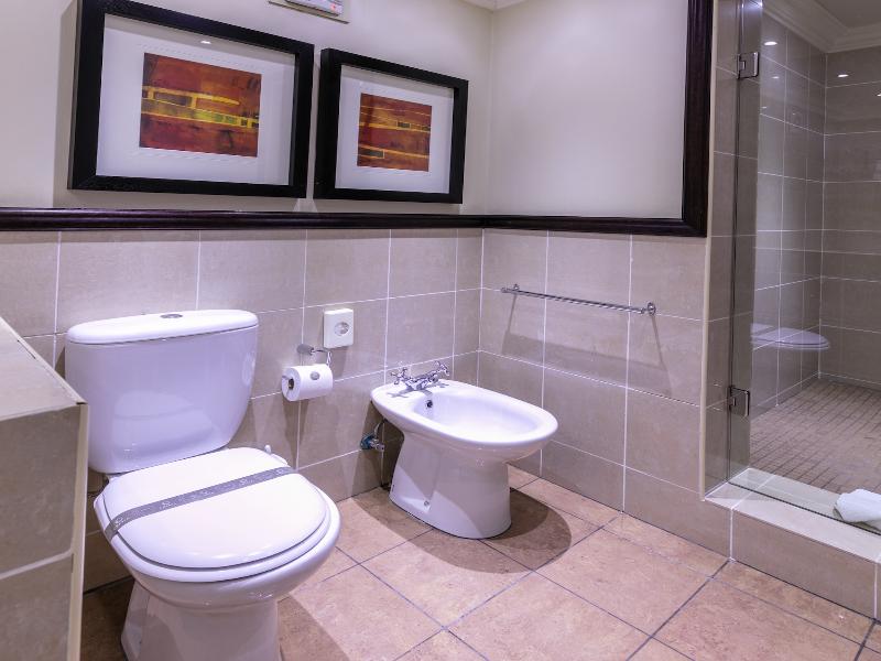 Cresta President Hotel image