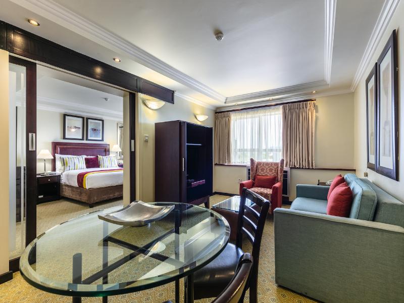 Cresta President Hotel image