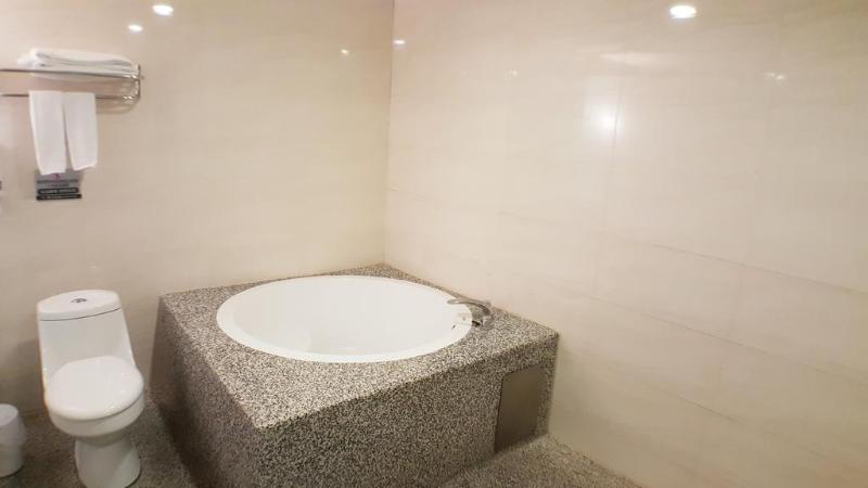Walker Hotel Zhengyi image