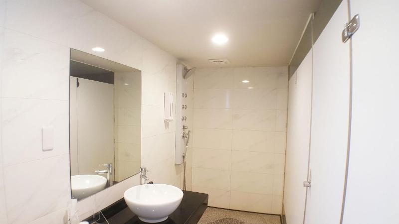 Walker Hotel Zhengyi image