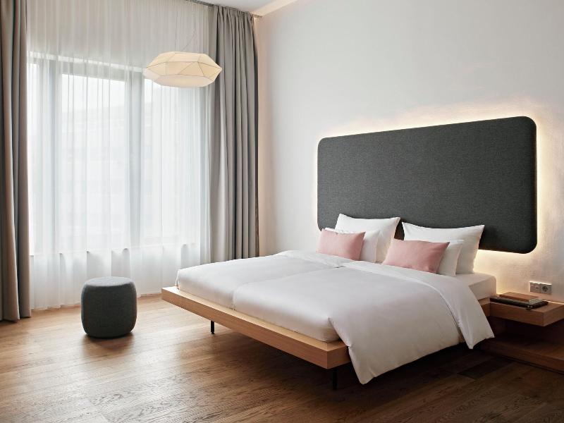 numa Drift Rooms & Apartments image