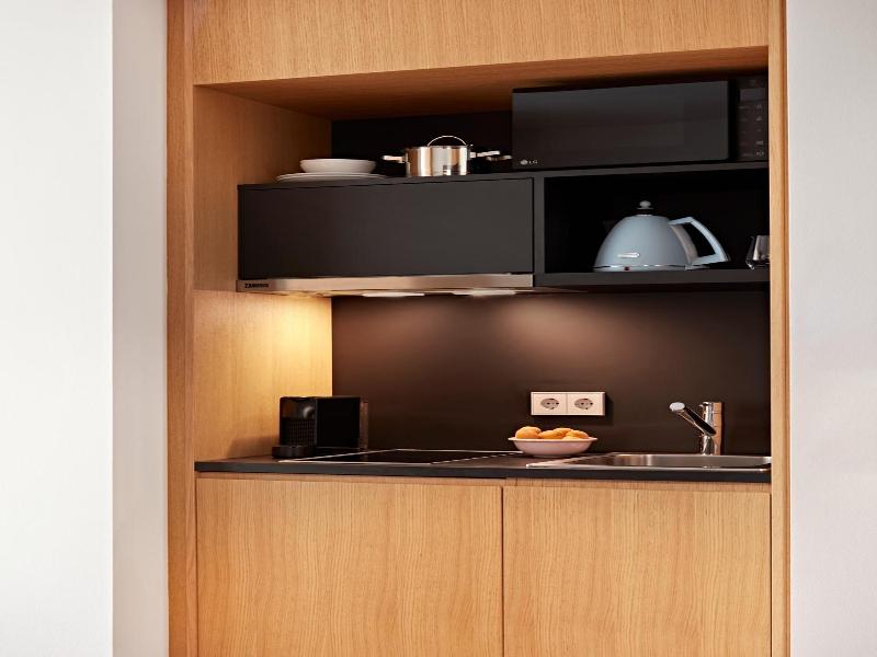 numa Drift Rooms & Apartments image