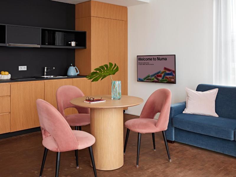 numa Drift Rooms & Apartments image