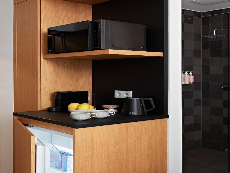 numa Drift Rooms & Apartments image