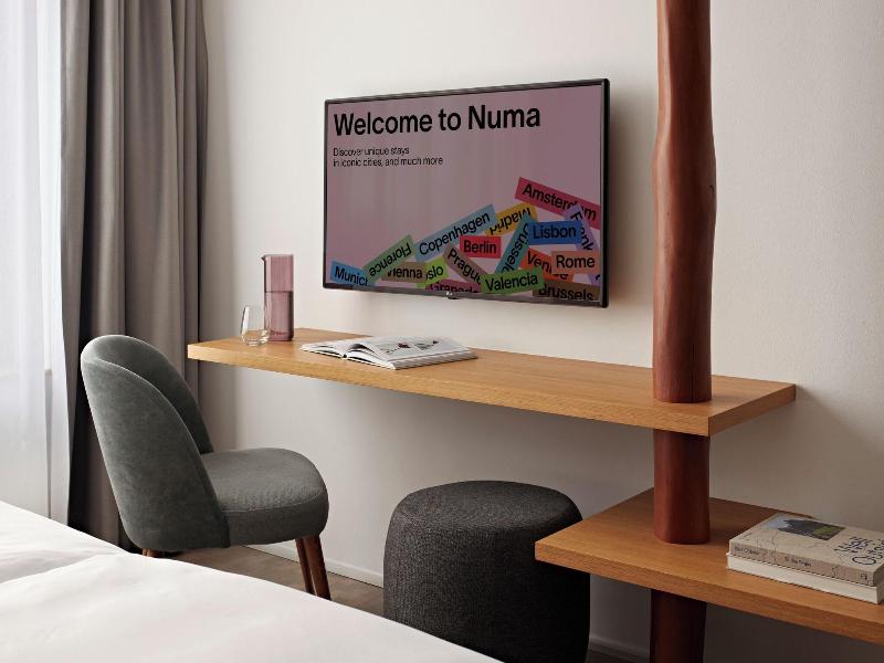 numa Drift Rooms & Apartments image