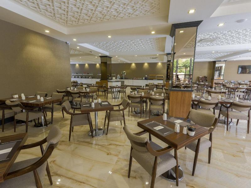 Shimall Hotel