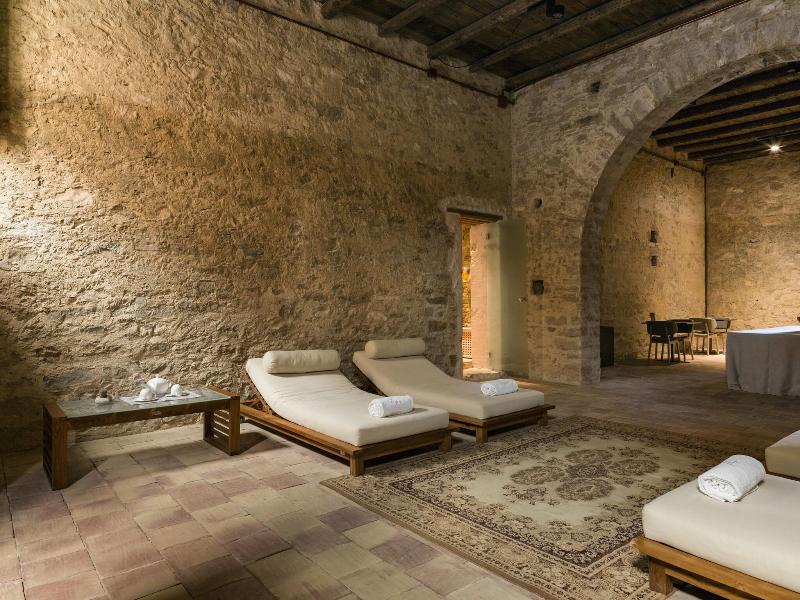 Wine Relais Feudi Del Pisciotto image