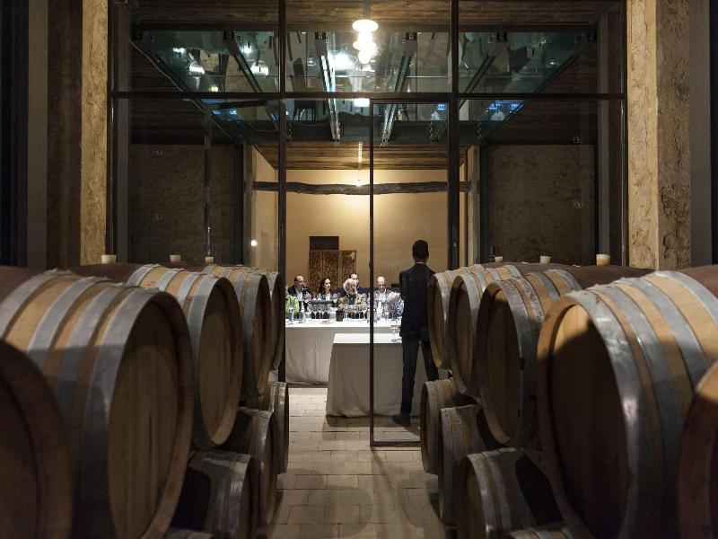 Wine Relais Feudi Del Pisciotto image