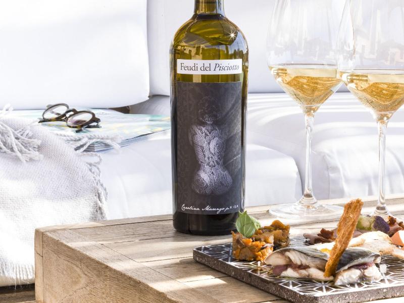 Wine Relais Feudi Del Pisciotto image