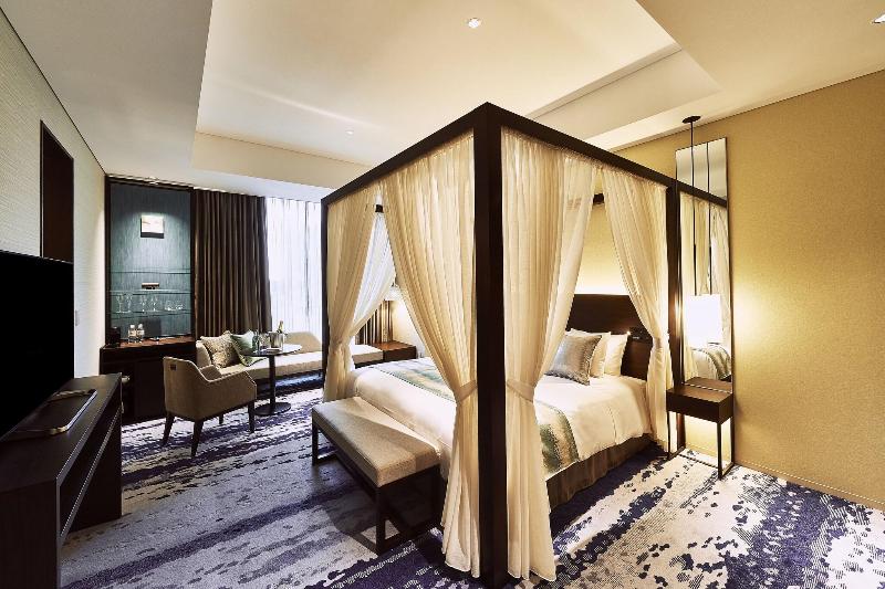 THE GATE HOTEL TOKYO by HULIC image