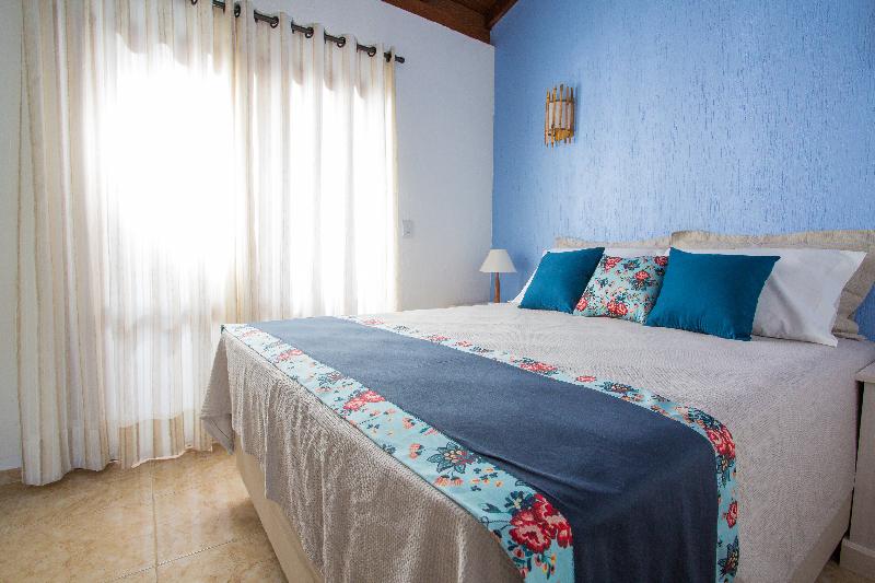 Bed room