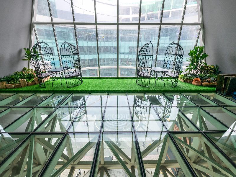 Olympia City Hotel By Dara image