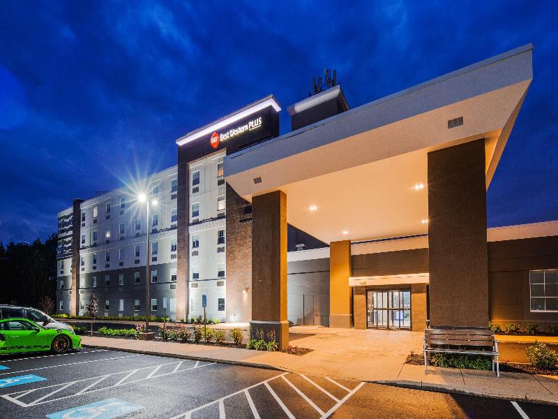 BW Plus Wilkes Barre-Scranton Airport Hotel