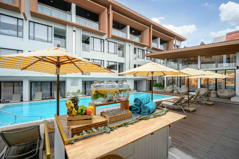 LIV Hotel Phuket Patong Beachfront image