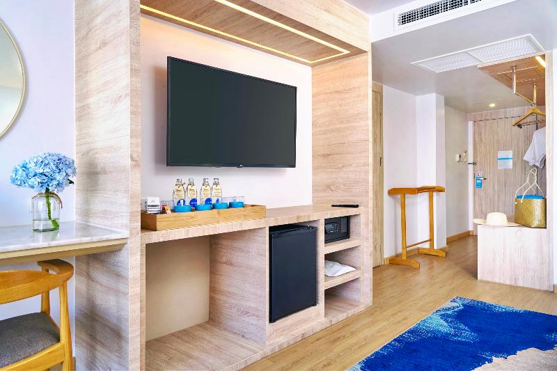 LIV Hotel Phuket Patong Beachfront image