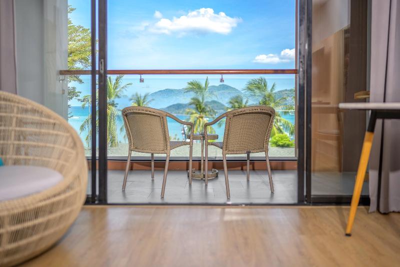 LIV Hotel Phuket Patong Beachfront image
