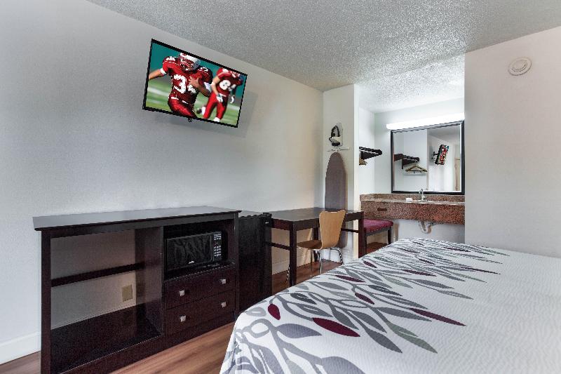 Red Roof Inn Monteagle - I-24 image