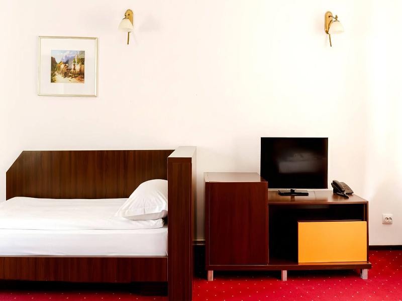 Complex Turistic Max International image