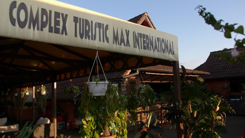 Complex Turistic Max International image