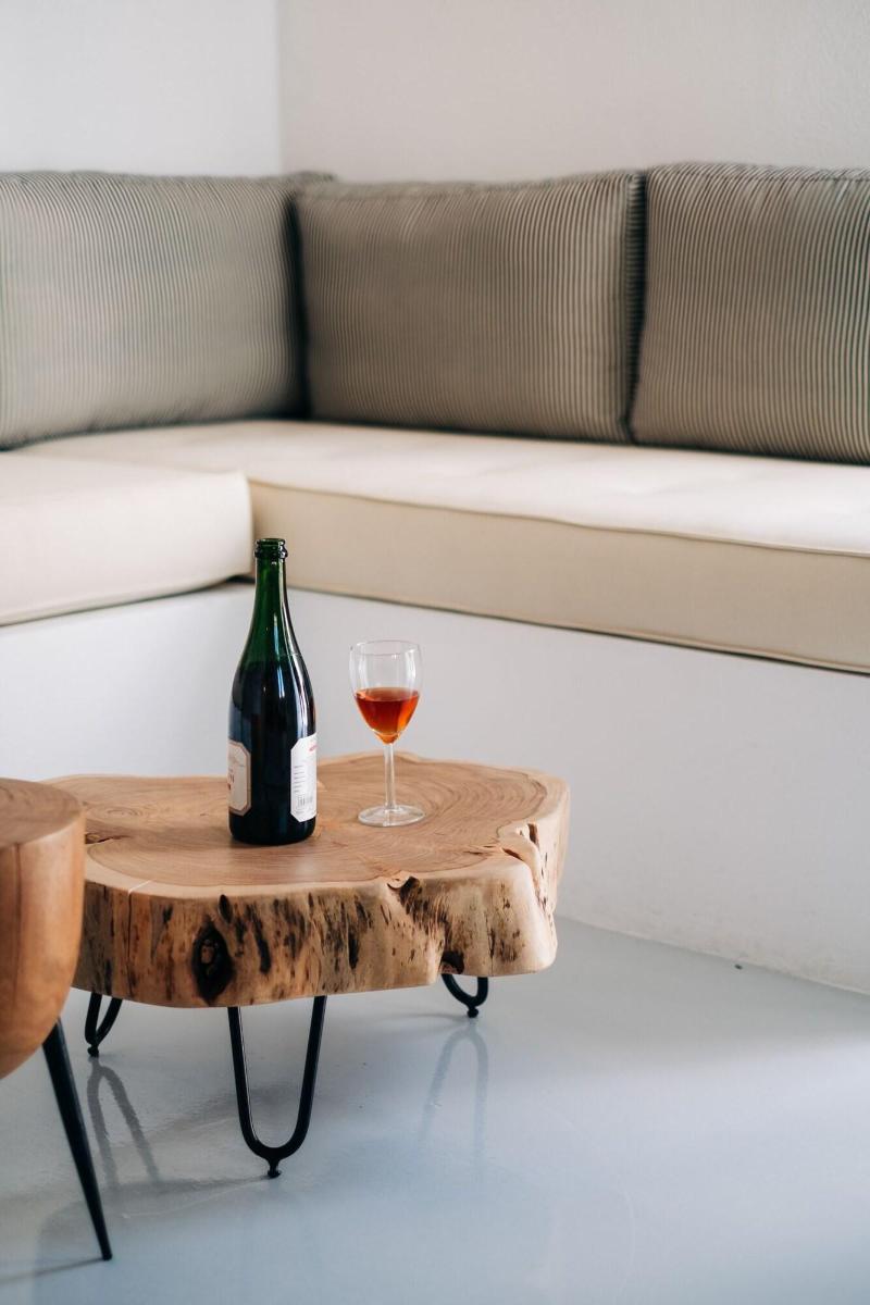 Mesanto Luxury Suites - Image 4