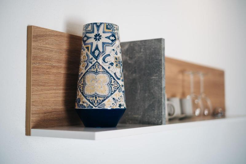 Mesanto Luxury Suites - Image 6