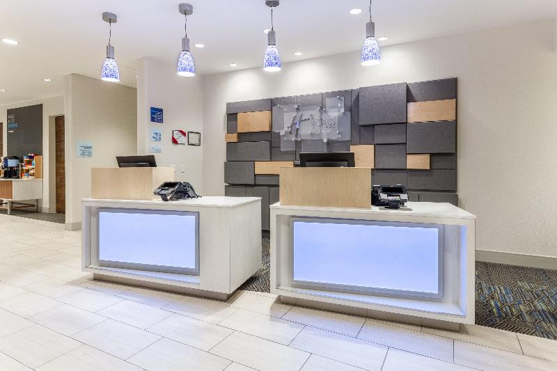 Holiday Inn Express and Suites Ottawa image