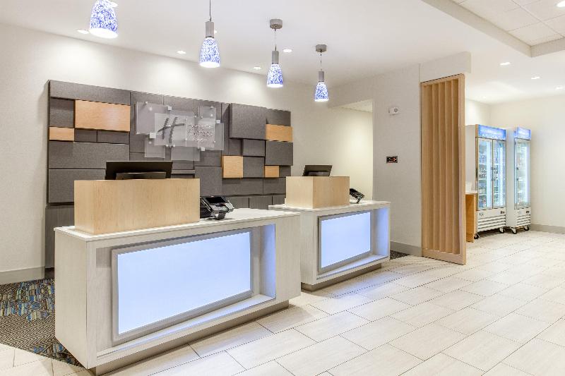 Holiday Inn Express and Suites Ottawa image