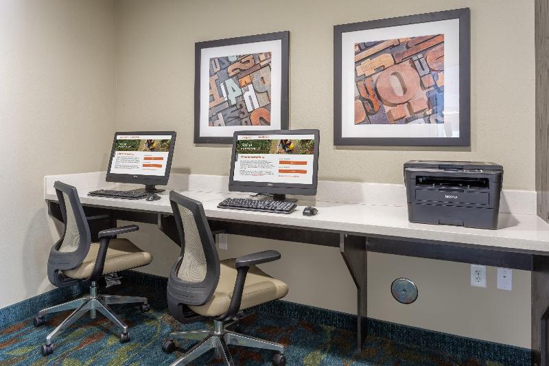 Candlewood Suites Davenport image