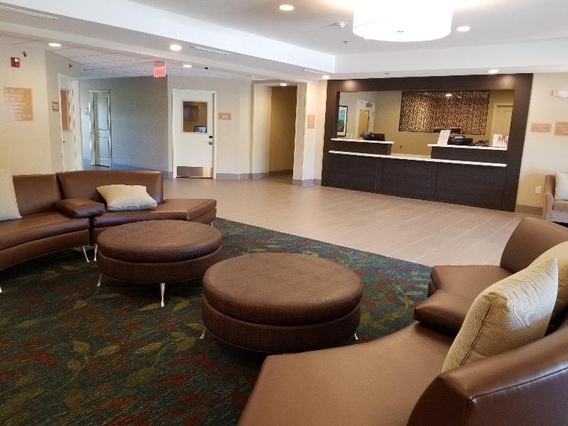 Candlewood Suites Davenport image