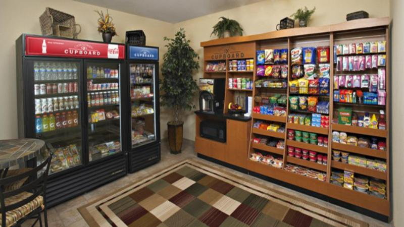 Candlewood Suites Davenport image
