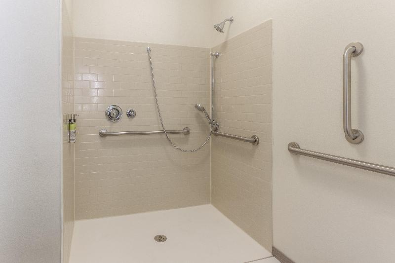 Candlewood Suites Davenport image