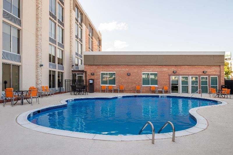 Holiday Inn Express & Suites Shreveport - Downtown image