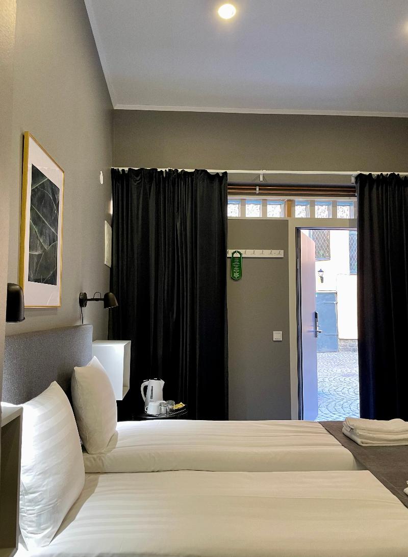 Unique Hotel