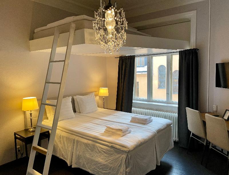 Unique Hotel