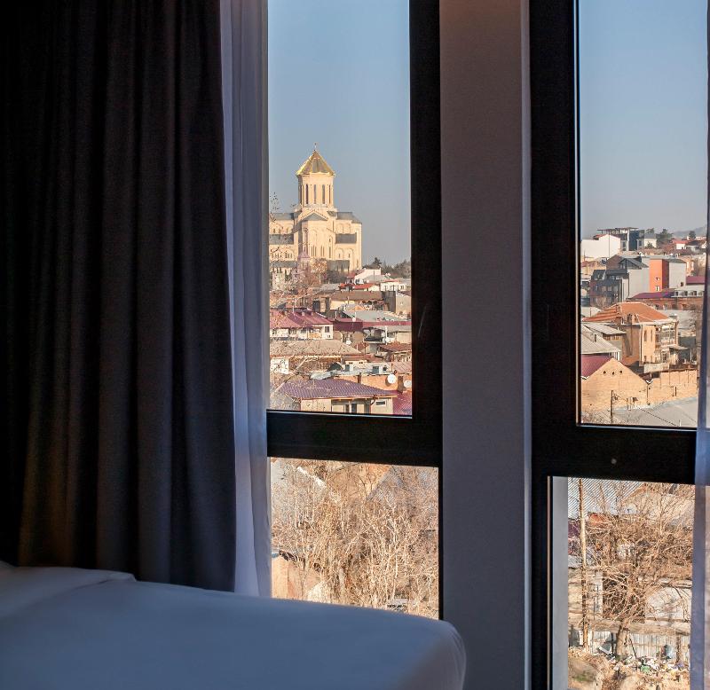 Holiday Inn Express Tbilisi - Avlabari image